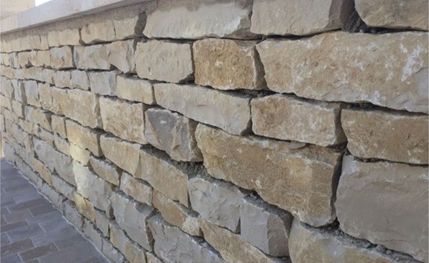 Comment construire un mur en pierre ? Comment construire un mur en pierre ?