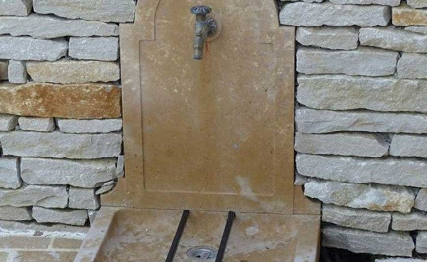 Comment choisir et installer une fontaine de jardin en pierre ? Comment choisir et installer une fontaine de jardin en pierre ?