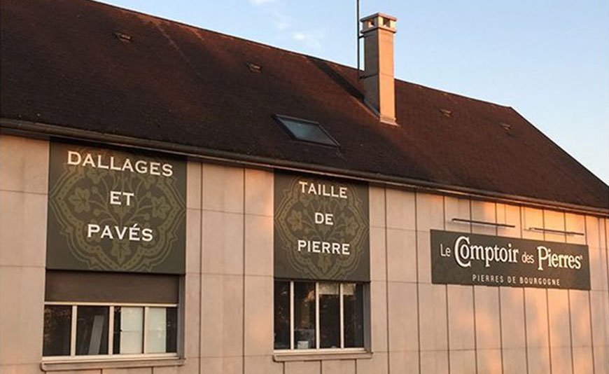 Notre atelier de taille de pierre Notre atelier de taille de pierre