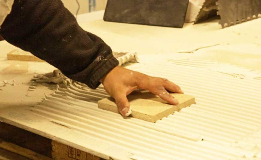 Colle à carrelage pour pierre naturelle - laquelle choisir ? Colle à carrelage pour pierre naturelle - laquelle choisir ?
